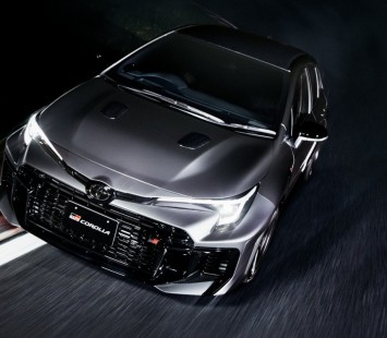 На рынок Японии вышла модернизированная GR Corolla
