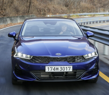 Kia K5 2019 (DL3): стильный седан третьего поколения