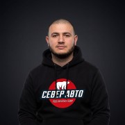 Менеджер Орхан Амрахов